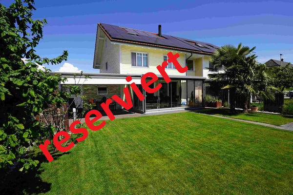 Doppeleinfamilienhaus in Safnern – Wohnen im Grünen 1
