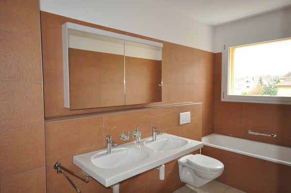 Helle 4.5-Zimmerwohnung mit Balkon in der Nähe des Stadtzentrums 8