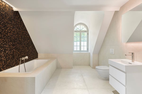Einzigartige Villa mit direktem Seeanstoss 11