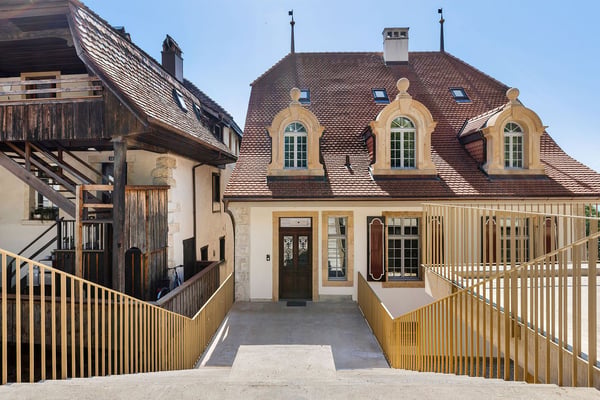 Einzigartige Villa mit direktem Seeanstoss 14