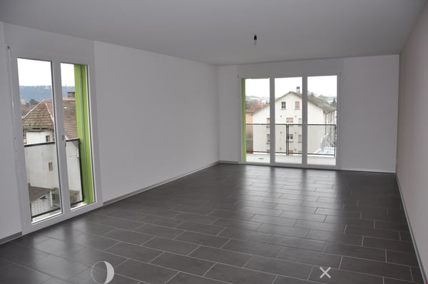 Helle 4.5 Zimmerwohnung mit 2 Balkonen 4