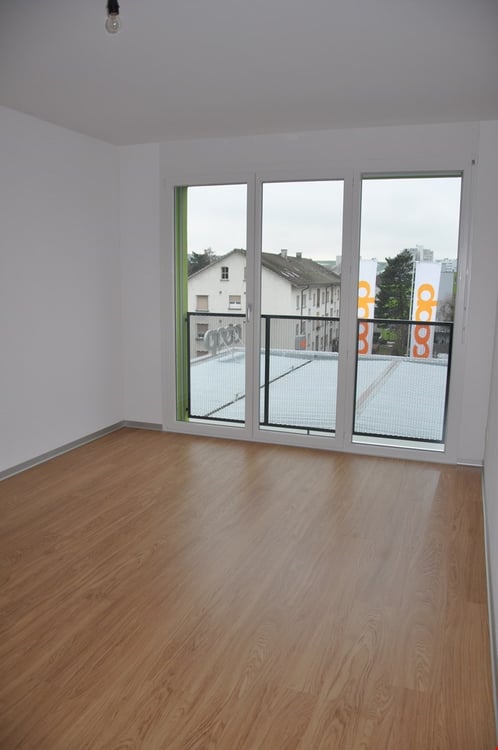Helle 2.5 Zimmerwohnung mit 2 Balkonen 6