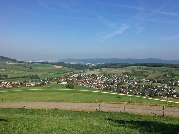 ARISDORF - CHARMANTES EINFAMILIENHAUS - 5 ZIMMER 3