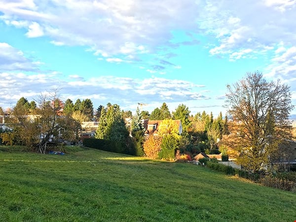 BINNINGEN - EINFAMILIENHAUS AN TOP LAGE - 7 ZIMMER 2