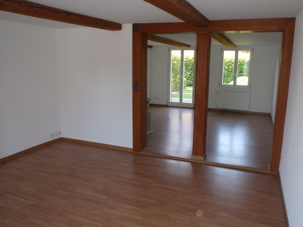 Charmante 4.5-Zimmer-Maisonettewohnung in Müntschemier 10