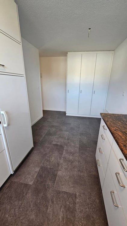 Charmante 1.5-Zimmer-Wohnung mit Bergblick sucht dich! 4