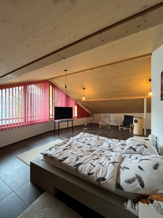 Wohnen, wo andere Ferien machen - exklusives Einfamilienhaus in Leissigen 8