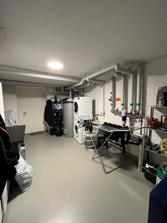 Wohnen, wo andere Ferien machen - exklusives Einfamilienhaus in Leissigen 14