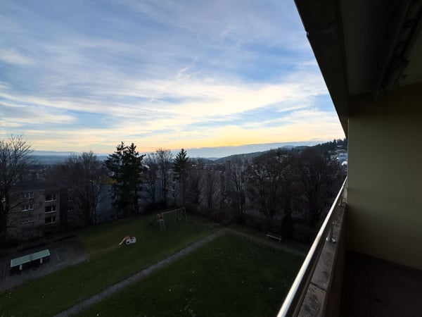 1.5-Zimmer-Wohnung mit traumhafter Aussicht in Grenchen 11