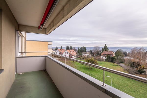 Renovierte 1.5-Zimmer-Wohnung mit Balkon und toller Aussicht in Grenchen 21