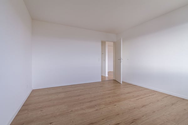 Renovierte 1.5-Zimmer-Wohnung mit Balkon und toller Aussicht in Grenchen 14