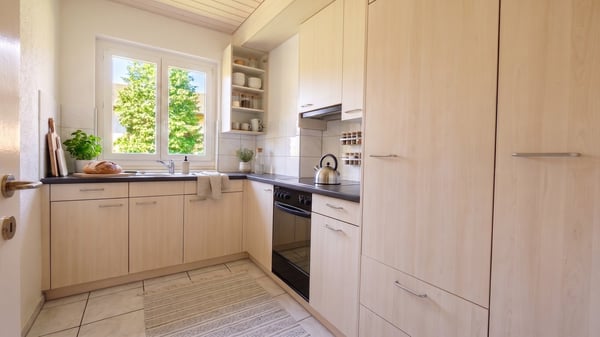 Helle 2-Zimmer-Wohnung mit Balkon in Grenchen – sofort verfügbar! 2