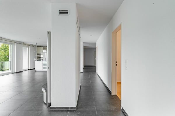 Licht, Raum und Aussicht: Exklusive 4.5-Zimmer-Wohnung mit 173 m² Wohnfläche 8