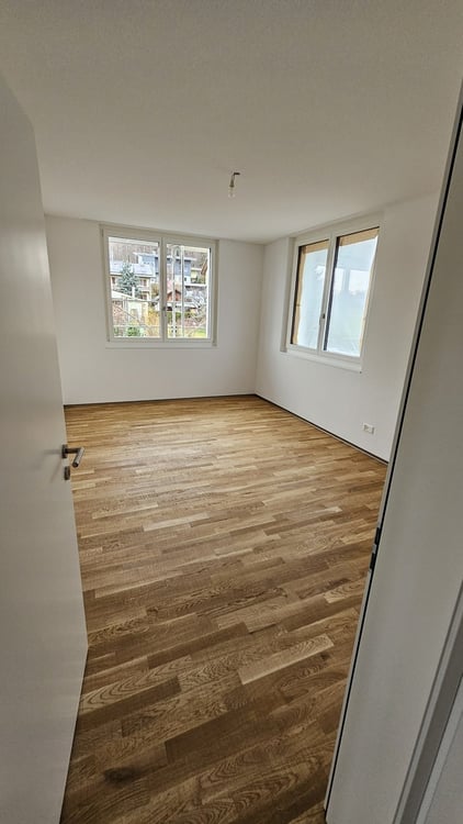Neuwertige 3.5-Zimmer-Dachwohnung mit Bergblick 7