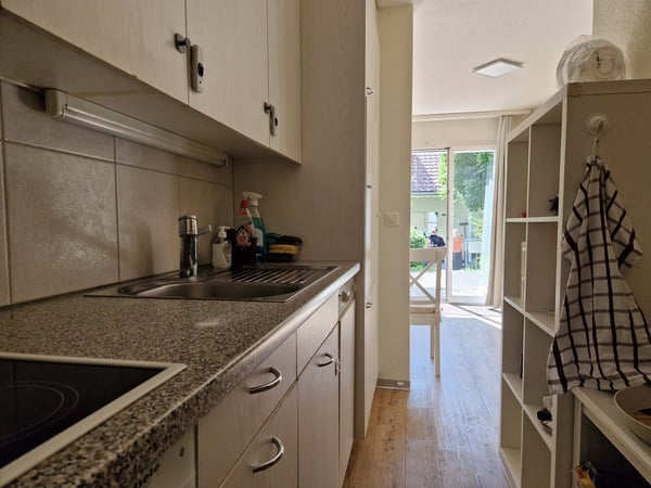 Gemütliches Studio mit Terrasse in Düdingen 8