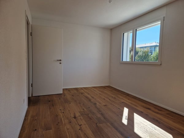 Attraktive, neuwertige 3.5 Zimmerwohnung in Schmitten 11