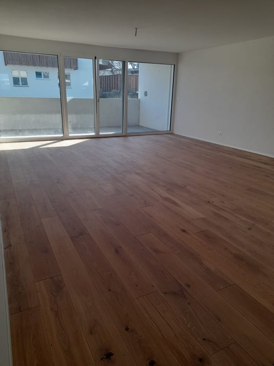Attraktive, neuwertige 5.5 Zimmerwohnung in Schmitten 5