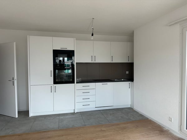 Charmante 4-Zimmer-Wohnung mit Terrasse mitten in Aarwangen 1
