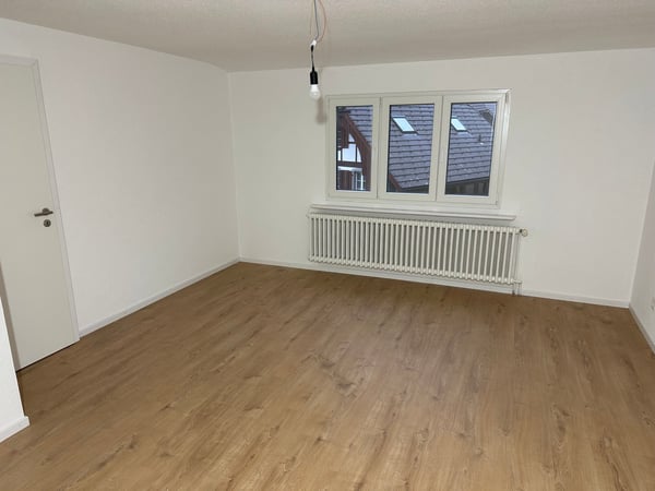 Grosszügige, totalsanierte 5-Zimmer-Wohnung mitten in Aarwangen 7