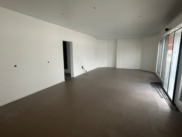 Moderne Geschäftsräume an der Langenthalstrasse 1 in Aarwangen 4