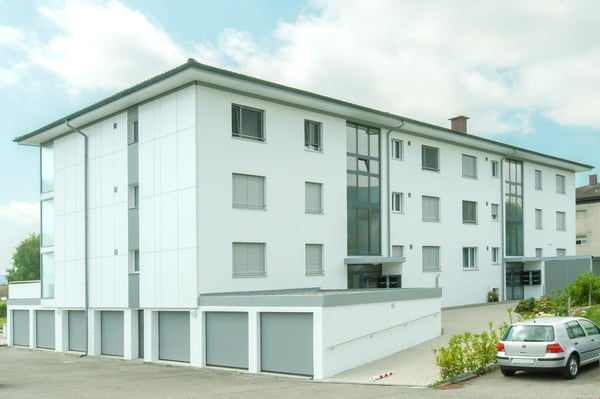 Helle 4.5-Zimmer-Wohnung mit grosser Terrasse zu vermieten 2