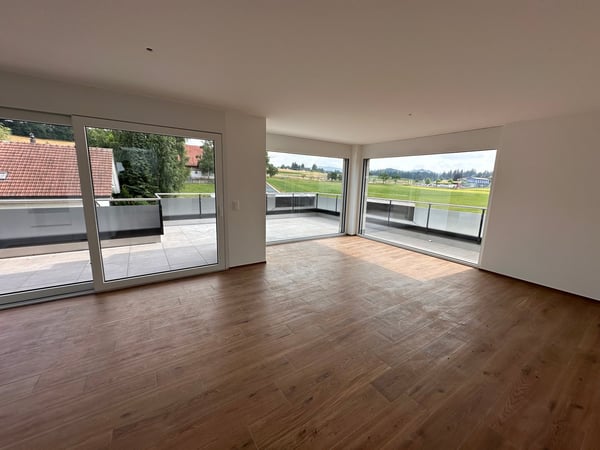 Sehr schöne, neue 3.5-Zimmer-Dachwohnung mit Panoramablick in Huttwil 7