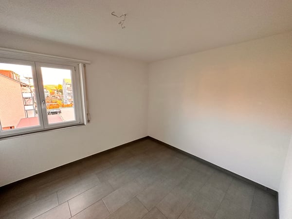 Modern ausgestatte 4-Zimmerwohnung an ruhiger Lage zu vermieten 2