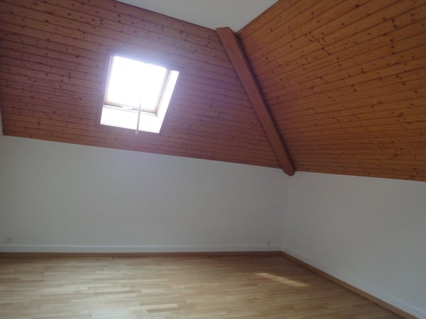 Charmante 2-Zimmer-Wohnung im 5. OG an der Obergrundstrasse, Luzern 4