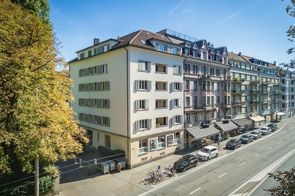 Charmante 2-Zimmer-Wohnung im 5. OG an der Obergrundstrasse, Luzern 1