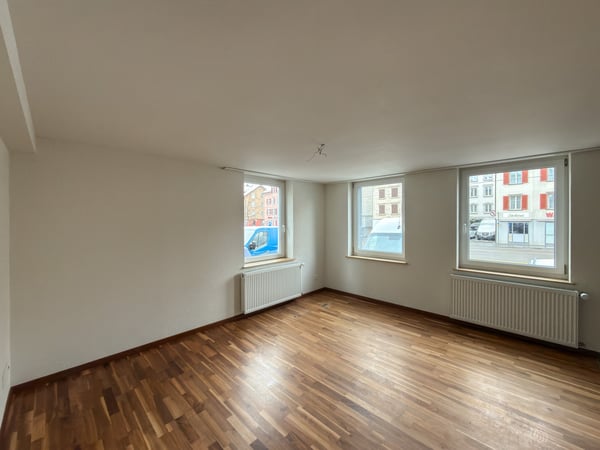 Zentral gelegenes Wohn-/Geschäftshaus in St. Gallen 4