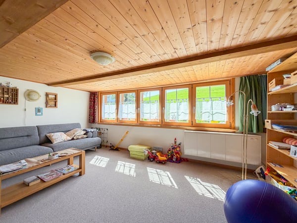 Charmantes Bauernhaus mit angebauter Scheune in Speicher AR 3
