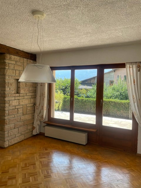 Belle villa individuelle avec terrain et jardin richement arboré 4