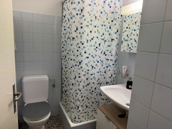 A louer studio proche de la HES-SO à Sion, Rte du Sanetsch 7 à Sion 6