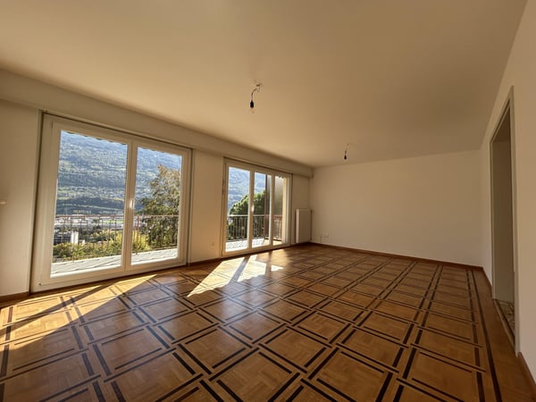 A louer splendide 4.5 pièces dans le quartier résidentiel de Gravelone à Sion 4