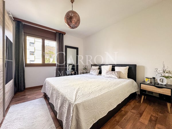 Appartement 3.5 pièces traversant avec balcon à Sion 4