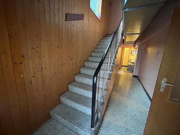 Hôtel historique au cœur de Moutier à vendre 8