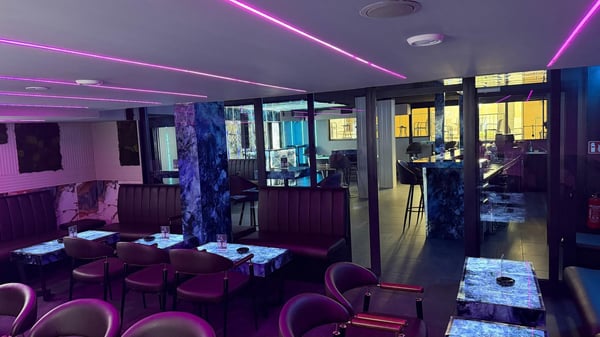 Bar à vendre | Zone piétonne Neuchâtel 6