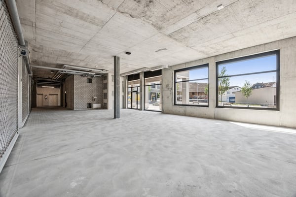 Gewerbefläche im Zentrum Arnegg - ideal für Konzepte mit Kundenfrequenz 8