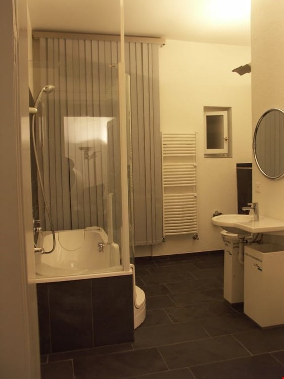 Idyllisch, luxuriös eingerichtet in Bern 5