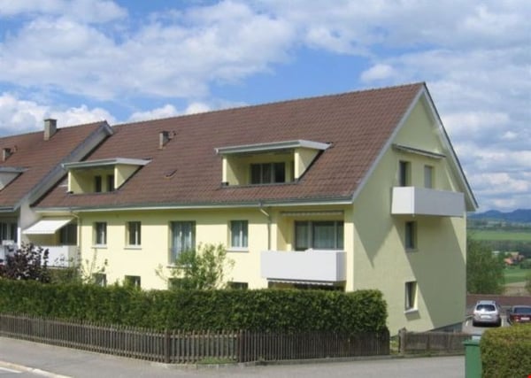 Originelle 2,5 Zimmer-Dachwohnung 2