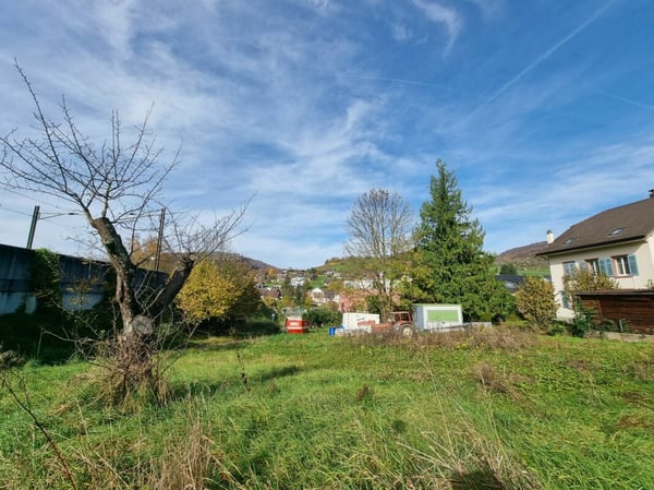 Rares Bauland an zentraler Lage! 3