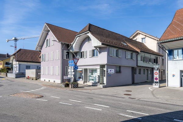 Ihre Investitionschance -zwei Mehrfamilienhäuser mit 5 Wohnungen und 1 Ladenlokal 3