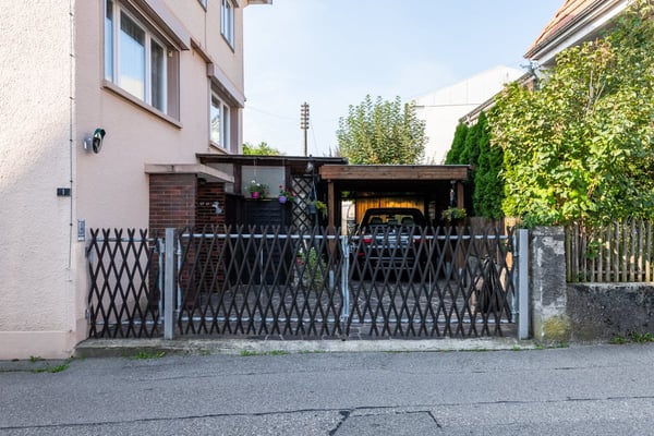 3.5-Zimmer-Einfamilienhaus mit Garten und Carport in Niederbipp 4