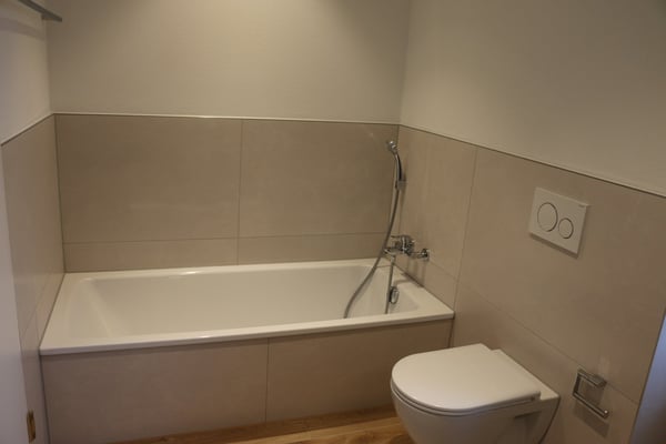 Top Moderne hochwertige Luxus 4.5-Zimmer Wohnung 4