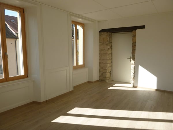 Appartement de 2 pièces à Fleurier 1