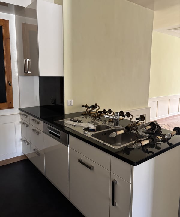 Appartement de 1 pièces rénové à Couvet 8