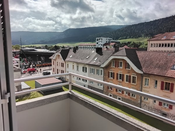 Appartement lumineux de 3.5 pièces avec balcon 8