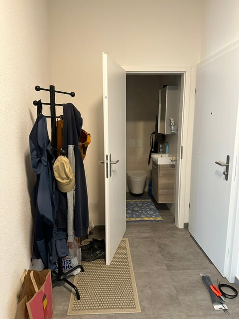 Appartement de 2,5 pièces à louer à Val-de-Travers 9