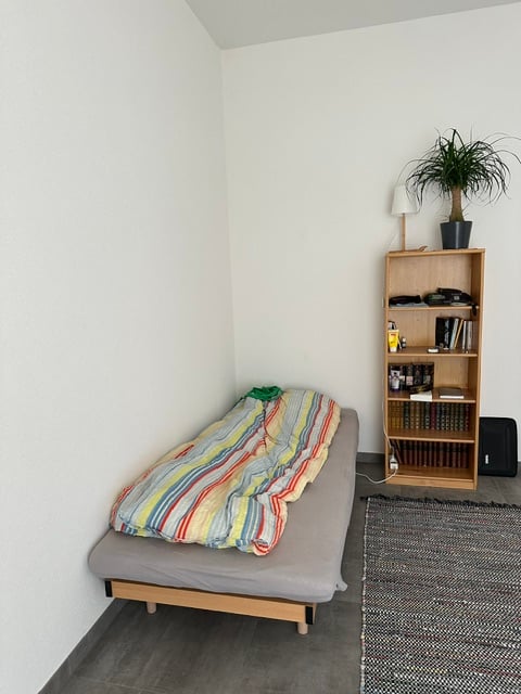 Appartement de 2,5 pièces à louer à Val-de-Travers 7