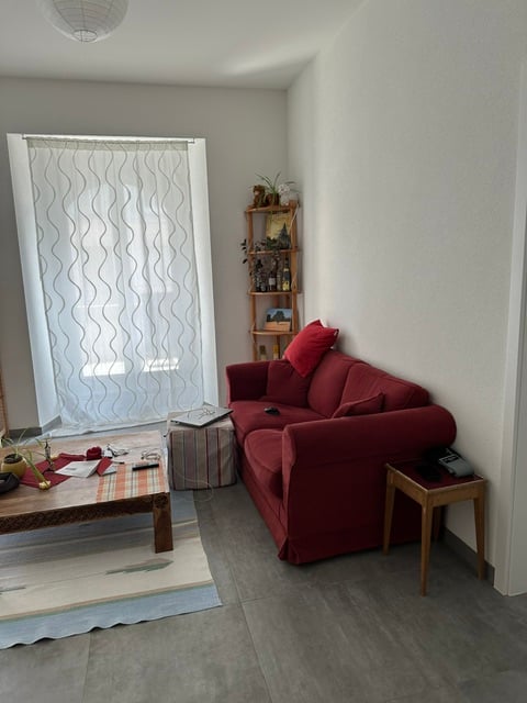Appartement de 2,5 pièces à louer à Val-de-Travers 6